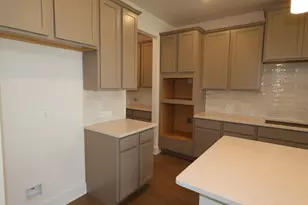 21402 Villa Spruce Ln, Tomball, TX 77377 - Photo 5