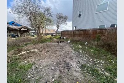 3016 McIlhenny Street, Houston, TX 77004 - Photo 5