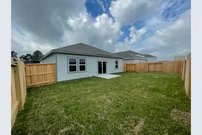 31106 Gayle Prairie Oaks Street, Waller, TX 77484 - Photo 11