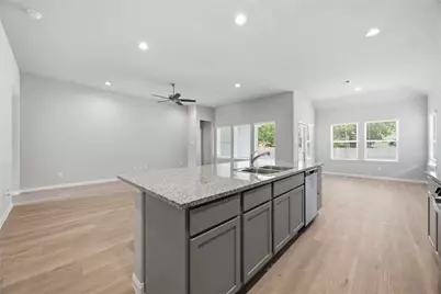 3919 Sugardale Street, Baytown, TX 77521 - Photo 9