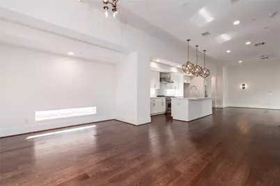 3821 N Braeswood Boulevard #E, Houston, TX 77025 - Photo 5