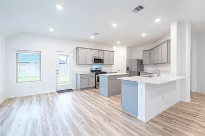 31531 Beacon Cove Trail, Fulshear, TX 77441 - Photo 13