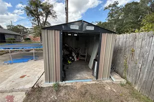 9838 Camay Dr, Houston, TX 77016 - Photo 21