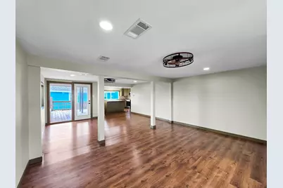 1208 Boyt Road, Crystal Beach, TX 77650 - Photo 21
