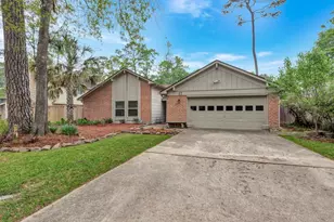 17 Wishbonebush Rd, The Woodlands, TX 77380 - Photo 3