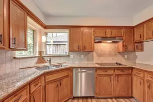 17 Wishbonebush Rd, The Woodlands, TX 77380 - Photo 25