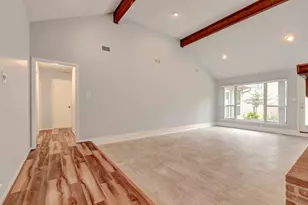 17 Wishbonebush Rd, The Woodlands, TX 77380 - Photo 13