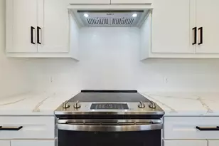 2231 Latexo Dr, Houston, TX 77018 - Photo 9