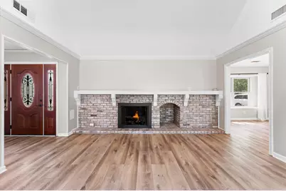 9407 Brooding Oak Circle, Houston, TX 77096 - Photo 7