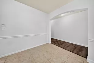 10510 Day Trail Ln, Spring, TX 77379 - Photo 9