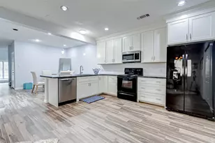 395 Rancho Bauer Dr, Houston, TX 77079 - Photo 23