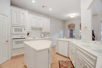2907 Carnoustie Court, Sugar Land, TX 77479 - Photo 11