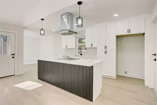 6015 Spellman Rd, Houston, TX 77096 - Photo 13