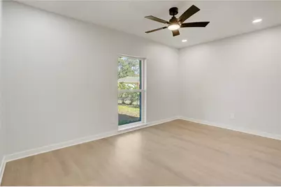 6015 Spellman Road, Houston, TX 77096 - Photo 33