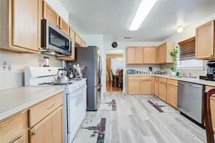 17015 Maricella Cir, Houston, TX 77084 - Photo 11