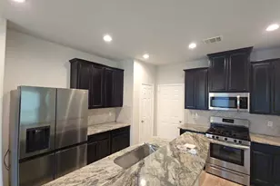 6543 Castle Loch Ct, Houston, TX 77048 - Photo 3