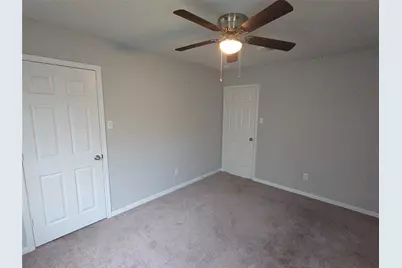 6543 Castle Loch Court, Houston, TX 77048 - Photo 13