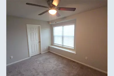 6543 Castle Loch Court, Houston, TX 77048 - Photo 11