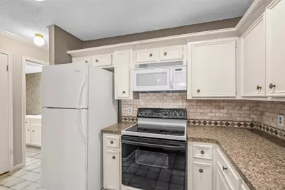 3822 Knollcrest Drive, Montgomery, TX 77356 - Photo 9
