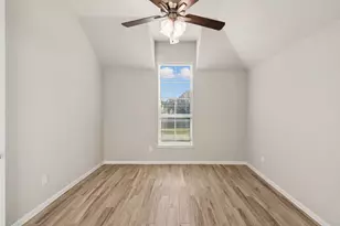 6911 Nichols Lndg, Needville, TX 77461 - Photo 3