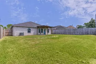911 Ruth Cir, Texas City, TX 77591 - Photo 29