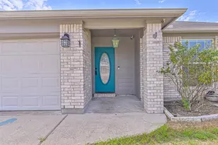 911 Ruth Cir, Texas City, TX 77591 - Photo 3