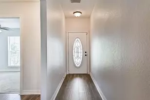 911 Ruth Cir, Texas City, TX 77591 - Photo 5