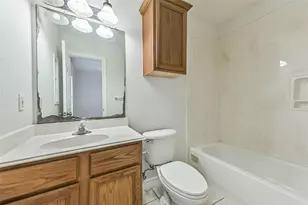 911 Ruth Cir, Texas City, TX 77591 - Photo 19