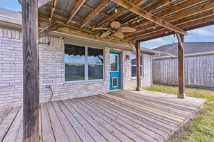911 Ruth Cir, Texas City, TX 77591 - Photo 27