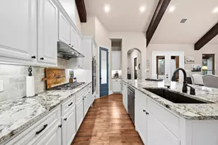 18502 Rosehill Manor Ct, Tomball, TX 77377 - Photo 11