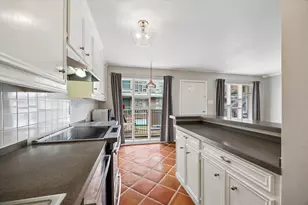 3502 Burlington St, Houston, TX 77006 - Photo 13