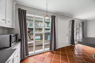 3502 Burlington St, Houston, TX 77006 - Photo 11