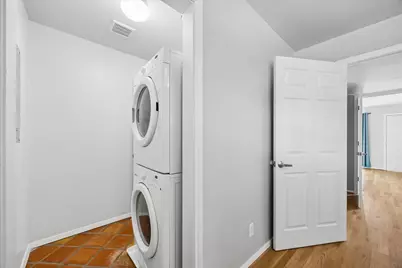 3502 Burlington Street #13, Houston, TX 77006 - Photo 19