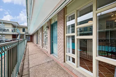 3502 Burlington Street #13, Houston, TX 77006 - Photo 9