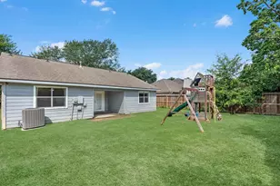 19318 Diversion Dr, Tomball, TX 77375 - Photo 21