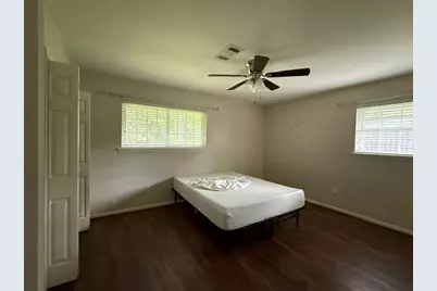 226 Sunset Boulevard, Conroe, TX 77303 - Photo 5