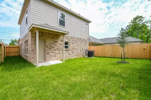 7974 Fowlie St, Houston, TX 77028 - Photo 29