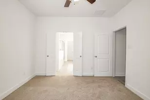 7974 Fowlie St, Houston, TX 77028 - Photo 23