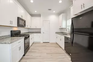 7974 Fowlie St, Houston, TX 77028 - Photo 11