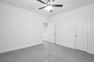 7974 Fowlie St, Houston, TX 77028 - Photo 17