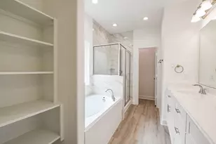 7974 Fowlie St, Houston, TX 77028 - Photo 27