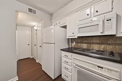 2510 Grants Lake Boulevard #36, Sugar Land, TX 77479 - Photo 17