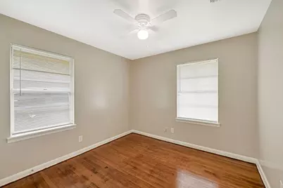 4319 Howcher Street, Houston, TX 77047 - Photo 9