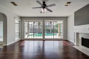 1311 Hopkins Park Dr, Houston, TX 77094 - Photo 7