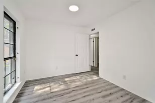 16210 Lazy Ridge Rd, Houston, TX 77053 - Photo 27