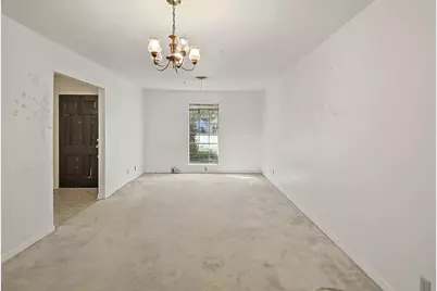 407 Lazy Lane, Anahuac, TX 77514 - Photo 7