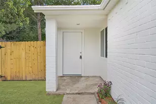 5314 Gayla Ln, Baytown, TX 77521 - Photo 3