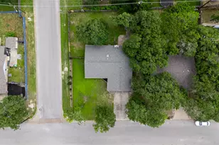 2826 Forestwood Dr, Bryan, TX 77801 - Photo 25
