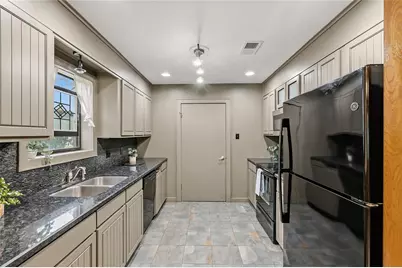 2826 Forestwood Drive, Bryan, TX 77801 - Photo 3