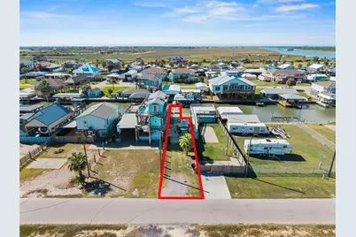 1287 N Crystal Beach Road, Crystal Beach, TX 77650 - Photo 1